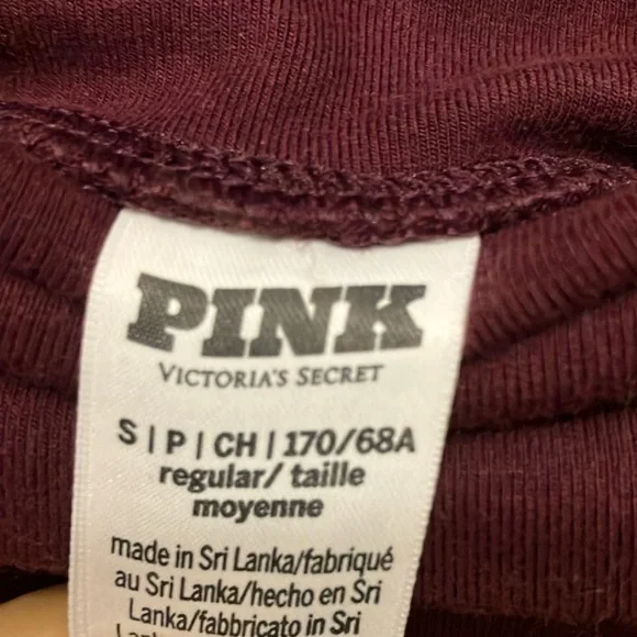 Victoria secret Women's Burgundy Flared leggings/yoga pants - Picture 2 of 9
